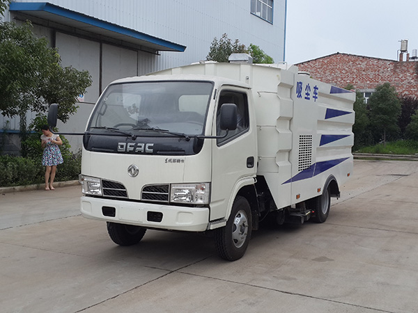 東風(fēng)小多利卡吸塵車